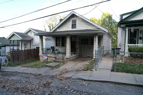 1009 Maple Avenue, Dayton, KY 41074