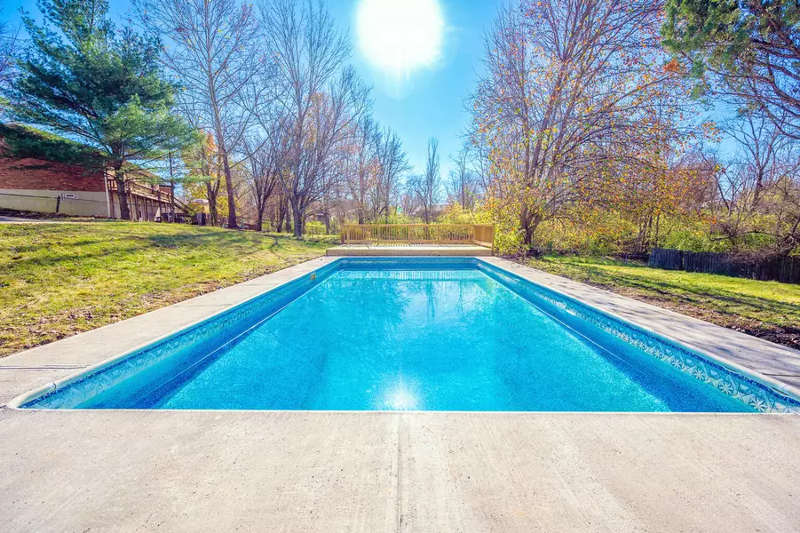 6277 Tessie Circle, Burlington, KY 41005