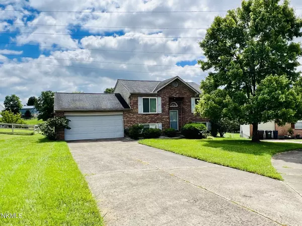 4 S Cedarwood Court, Alexandria, KY 41001