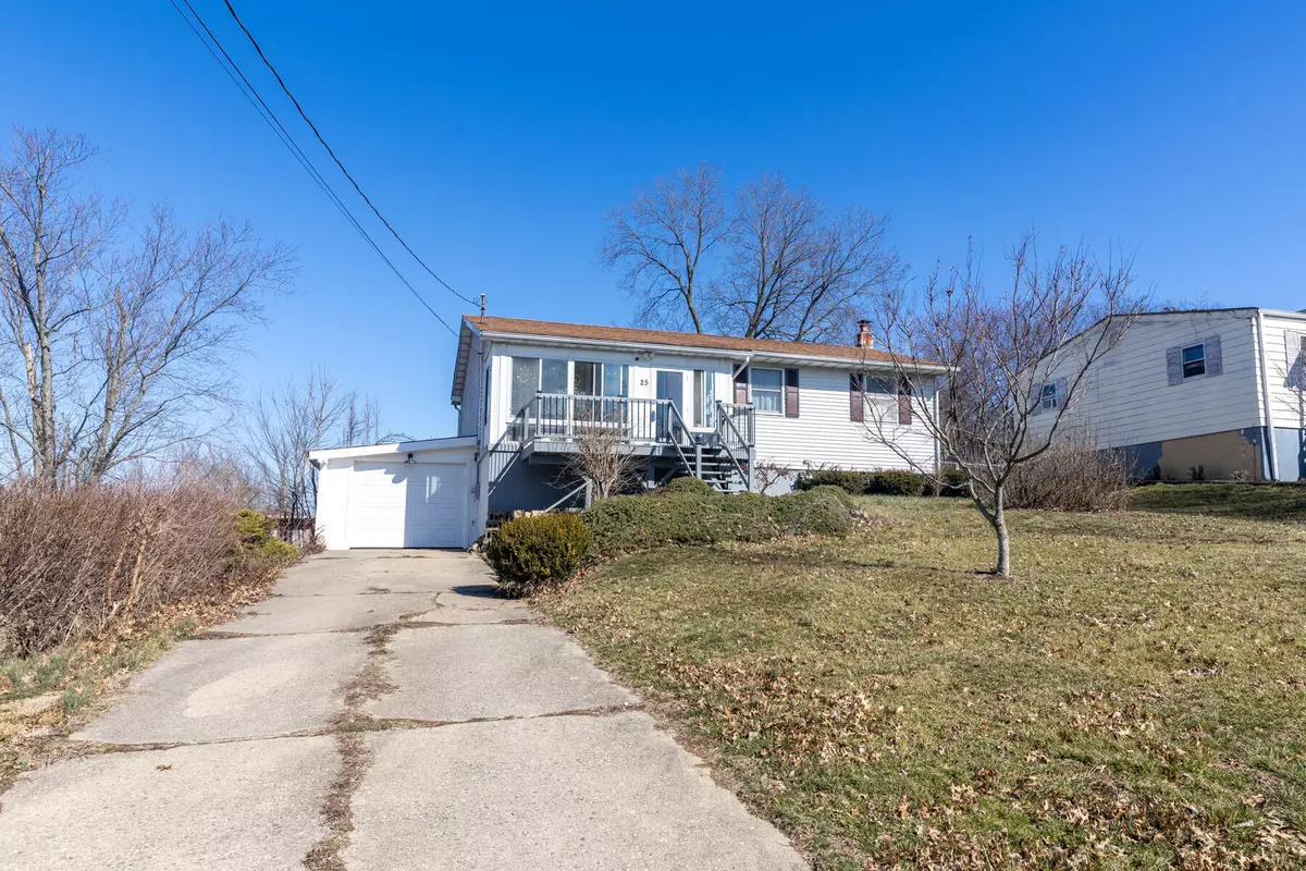 Walton, KY 41094,25 Catalina Drive