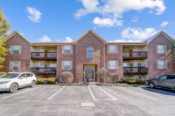 11 Meadow Lane #7, Highland Heights, KY 41076