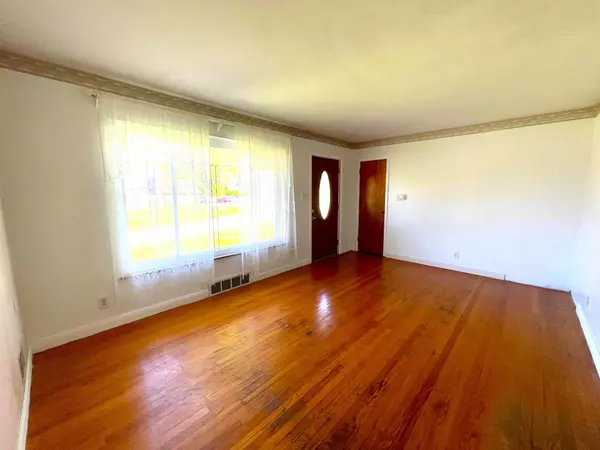 Villa Hills, KY 41017,2231 Amsterdam Road