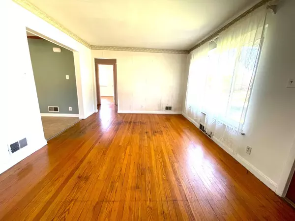 Villa Hills, KY 41017,2231 Amsterdam Road