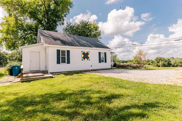 Williamstown, KY 41097,306 Falmouth Street