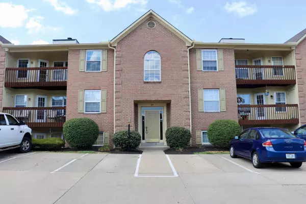 23 Highland Meadows Circle #9, Highland Heights, KY 41076