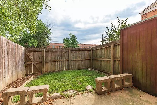 Florence, KY 41042,6706 Curtis Way