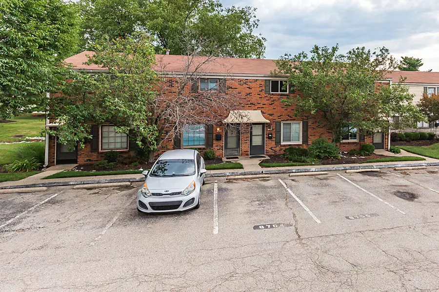 6706 Curtis Way, Florence, KY 41042