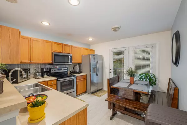 10238 Knob Hill Drive Florence, KY 41042