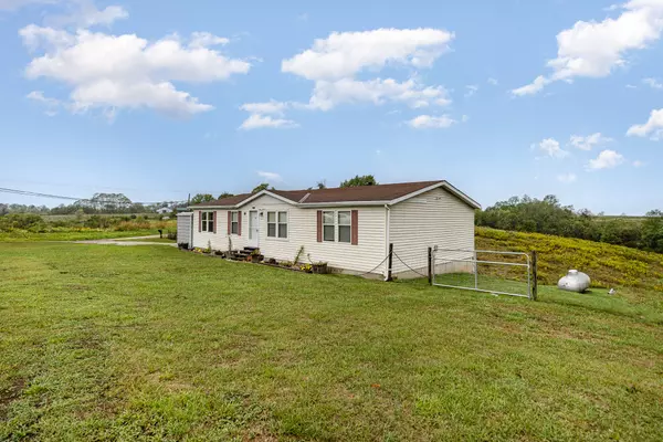 Dry Ridge, KY 41035,5805 Napoleon Zion Station Road