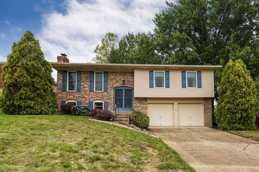 2702 Wesley Drive, Villa Hills, KY 41017