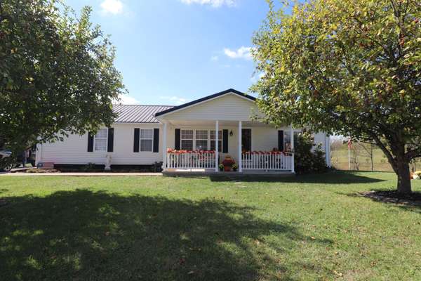 116 Michaels Lane, Brooksville, KY 41004