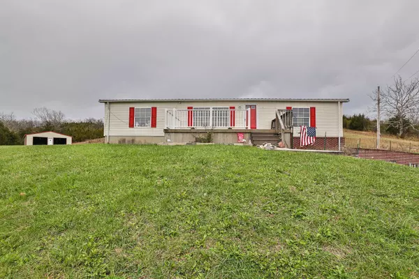 52 KY-1054, Falmouth, KY 41040