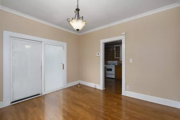 Bellevue, KY 41073,526 Berry Avenue