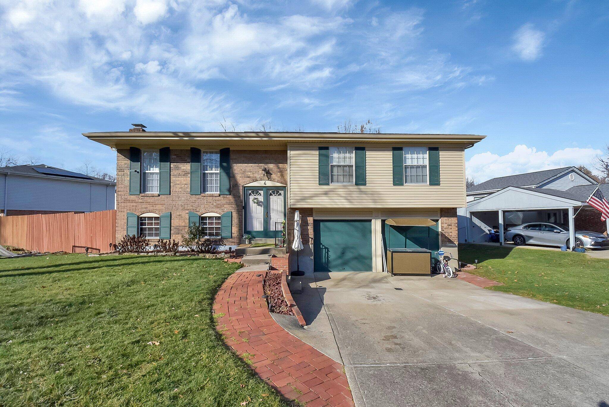 Erlanger, KY 41018,4 Carriage Hill Drive