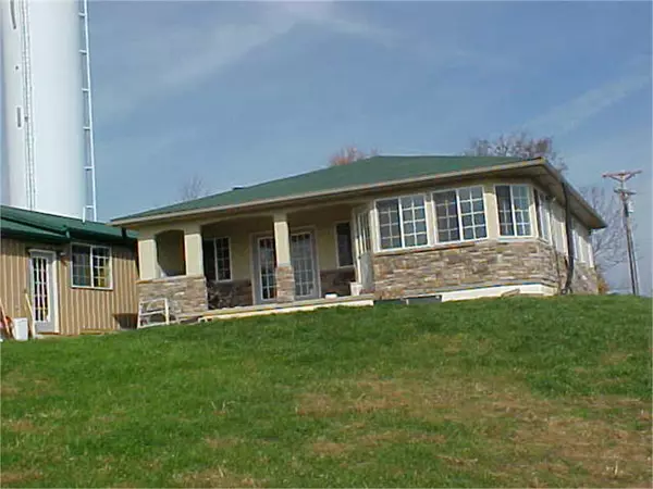 1279 Mound Hill Road, Carrollton, KY 41008