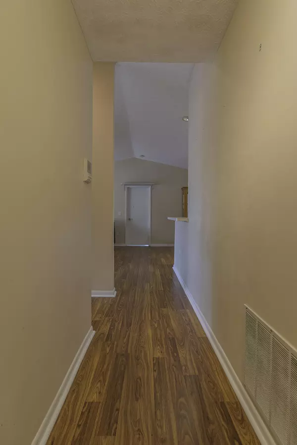 Florence, KY 41042,37 Rio Grande Circle #9