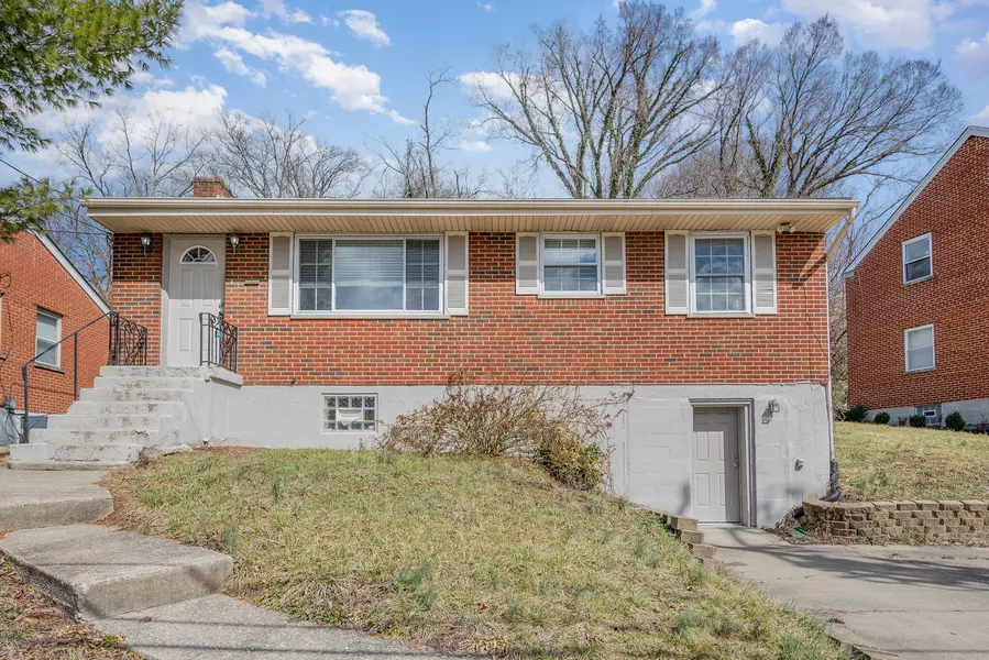 1504 Sleepy Hollow Road, Park Hills, KY 41011