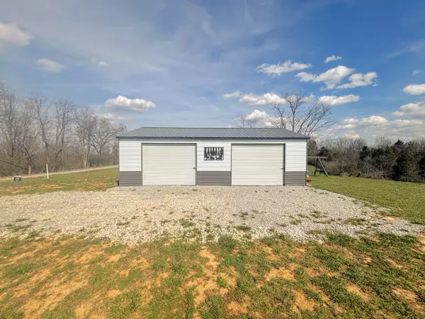 Demossville, KY 41033,2557 KY-491