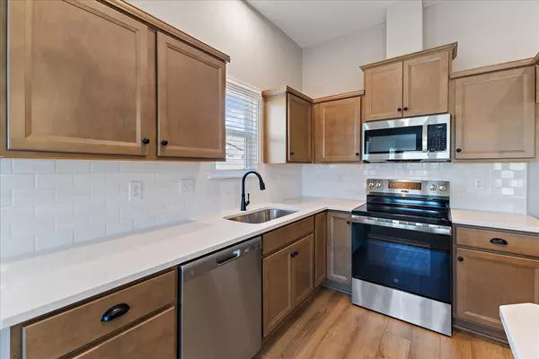 Ludlow, KY 41016,430 Station Drive #34-302