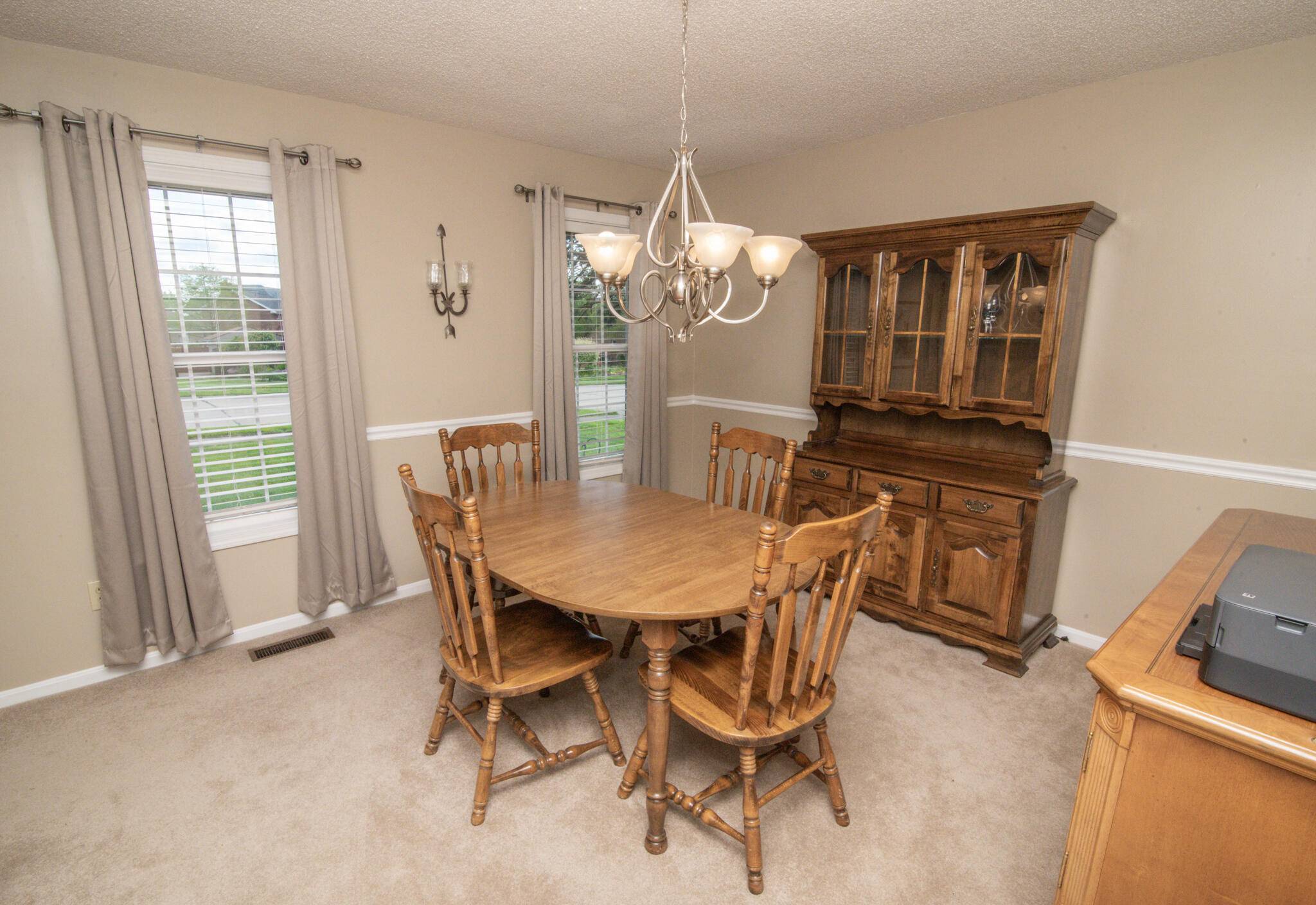 Highland Heights, KY 41076,406 Knollwood Drive Drive