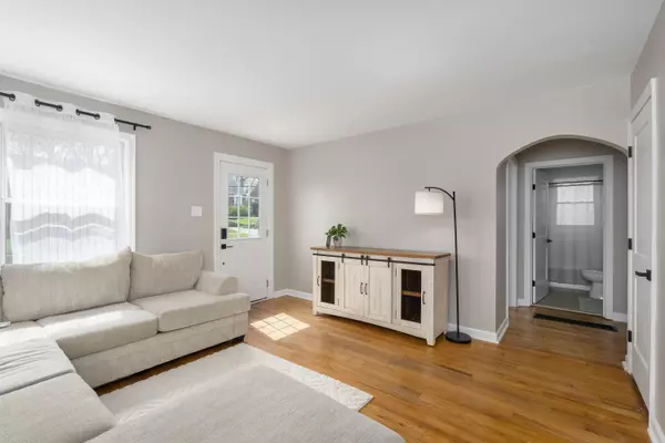 Florence, KY 41042,127 LLOYD AVE Avenue