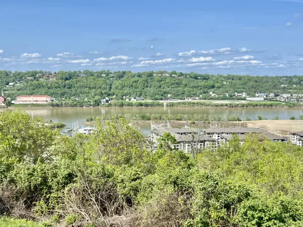 440 Riverpointe Drive #3, Dayton, KY 41074