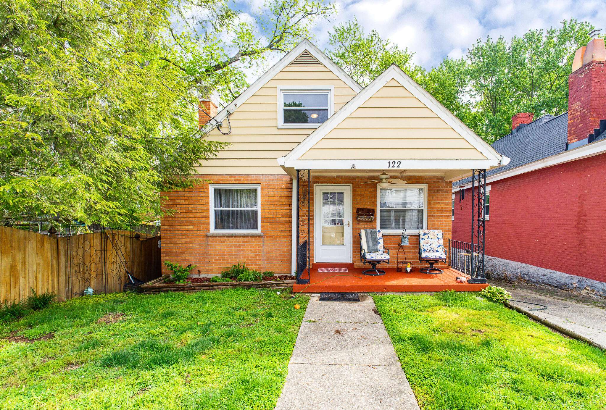 122 Maple Avenue, Southgate, KY 41071