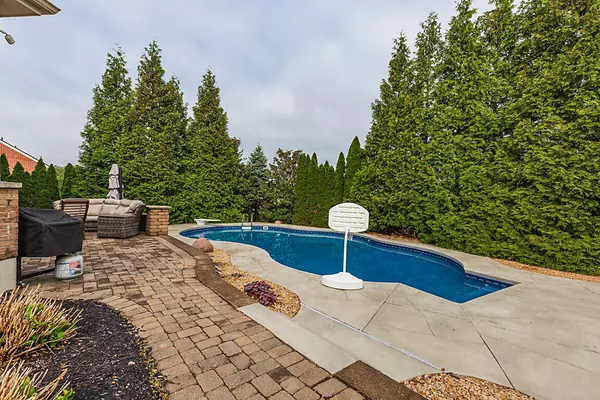 Hebron, KY 41048,2282 Treetop Lane