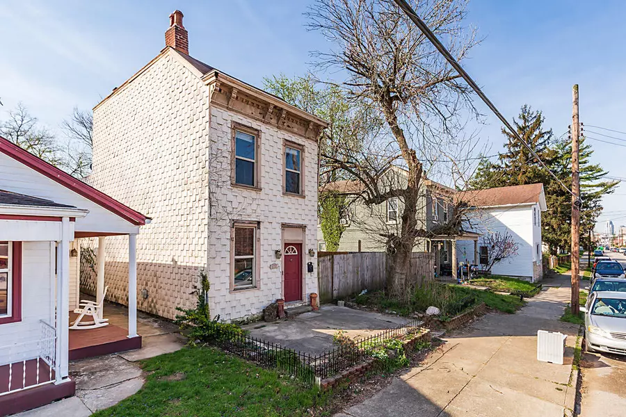 618 4th Avenue, Dayton, KY 41074