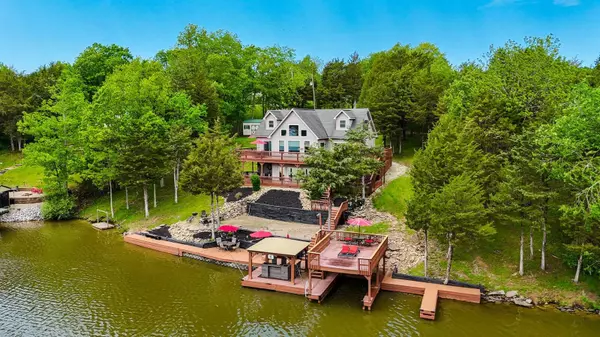 Owenton, KY 40359,445 Elk Lake Resort Road #882