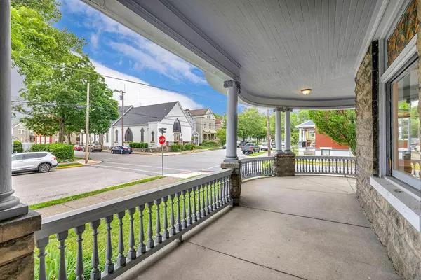 Bellevue, KY 41073,274 Ward Avenue