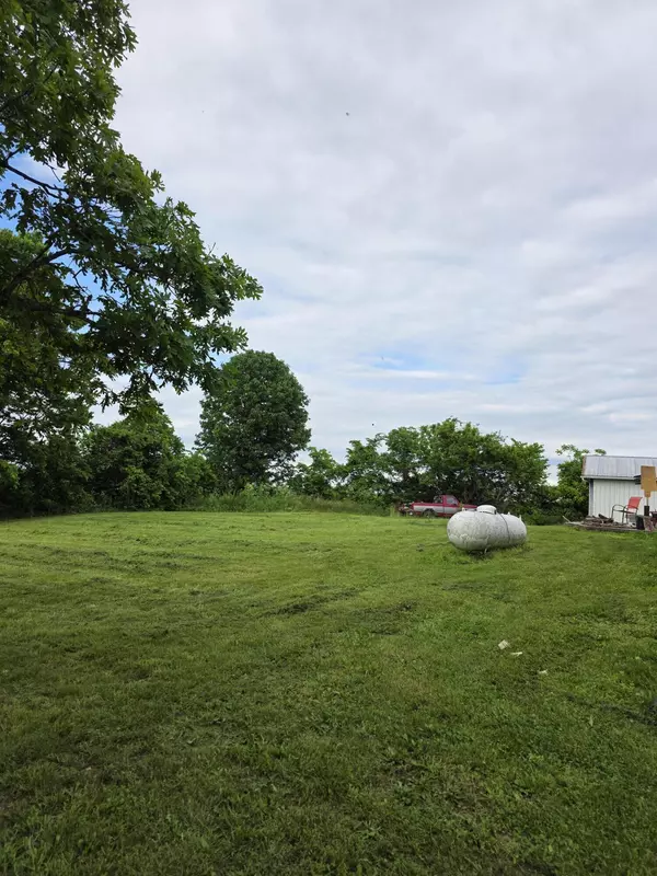 Corinth, KY 41010,235 Leaning Oak Road