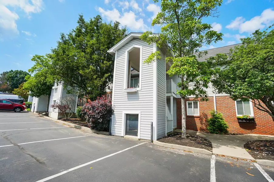5 Carriage House Drive, Fort Thomas, KY 41075