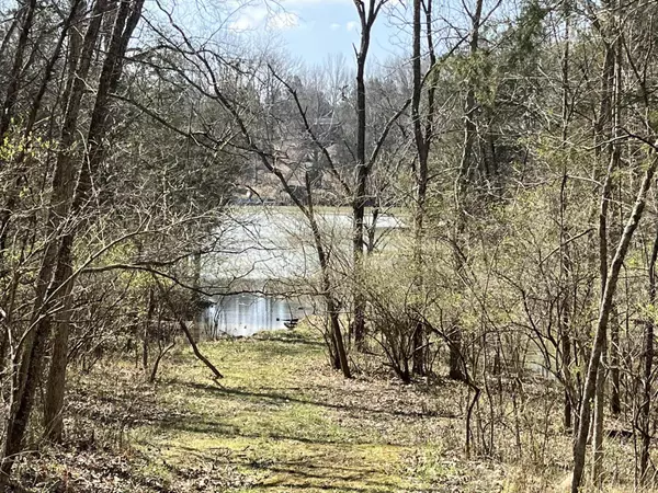 Owenton, KY 40359,311 Elk Lake Road