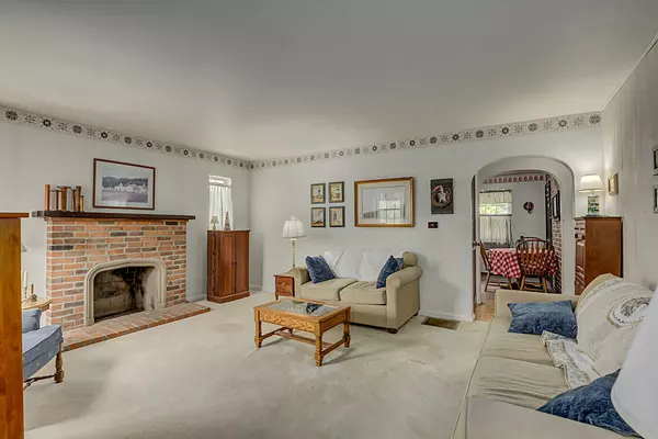 Bellevue, KY 41073,233 Memorial Parkway