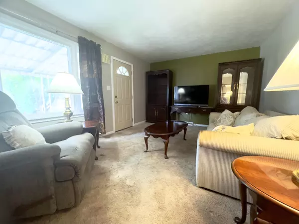 Florence, KY 41042,13 Drexel Avenue