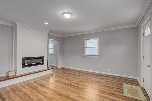 Ludlow, KY 41016,246 Glenwood Avenue