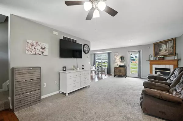 Florence, KY 41042,6502 Watson Lane