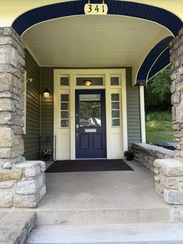 Bellevue, KY 41073,341 Covert Run Pike