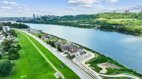 Dayton, KY 41074,525 Manhattan Boulevard