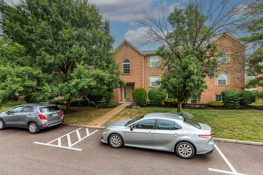 7 Highland Meadows Drive #4, Highland Heights, KY 41076