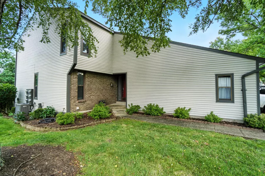 912 Dry Valley Court, Villa Hills, KY 41017