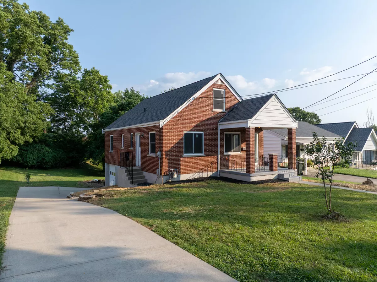 Elsmere, KY 41018,109 Walnut Street