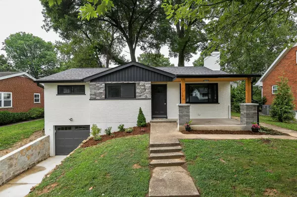 83 Thompson Avenue, Fort Mitchell, KY 41017