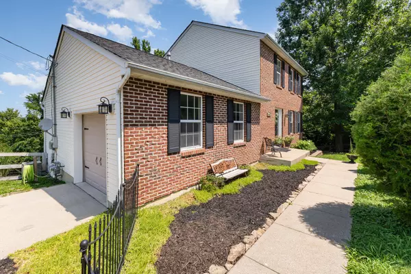 9292 Hawksridge Drive, Covington, KY 41017