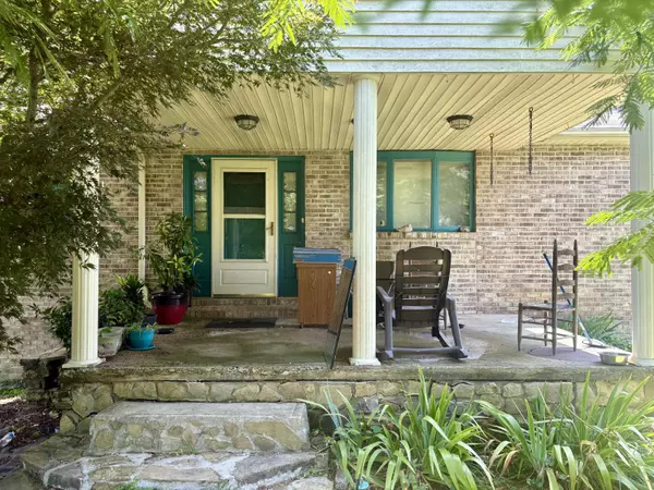 Dry Ridge, KY 41035,8100 Taft HWY