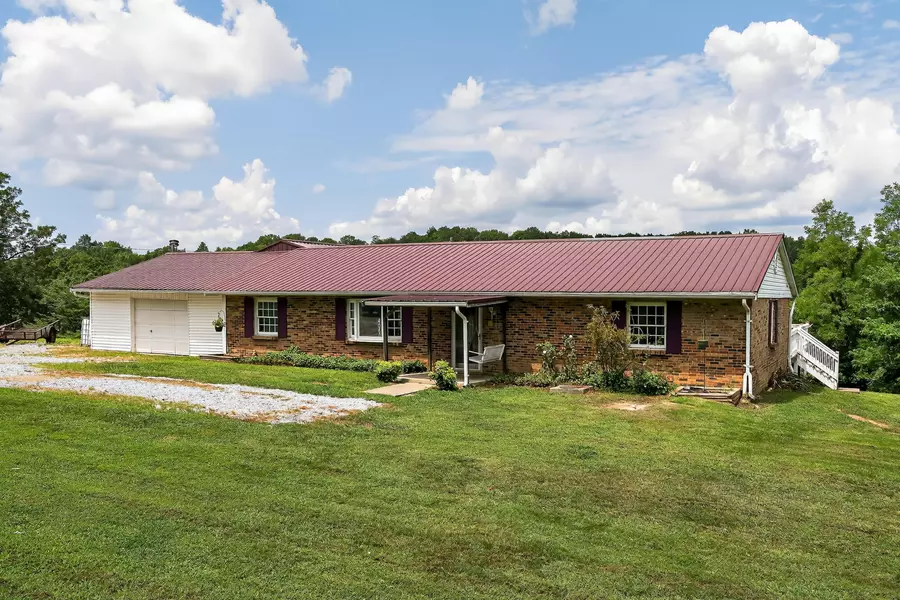 4060 Alexander Road, Demossville, KY 41033