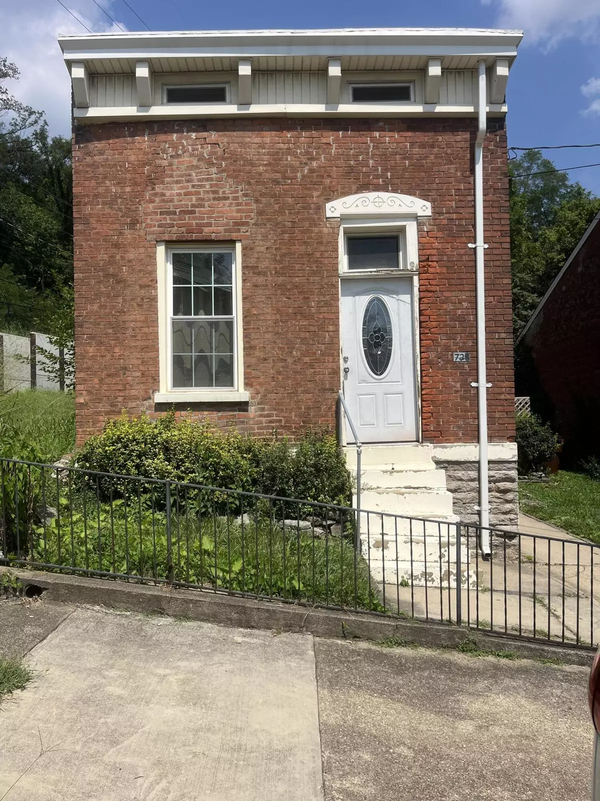 Covington, KY 41011,728 W 9th Street