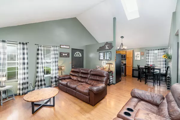 Walton, KY 41094,39 High School Court