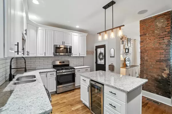 Newport, KY 41071,305 W 10th Street